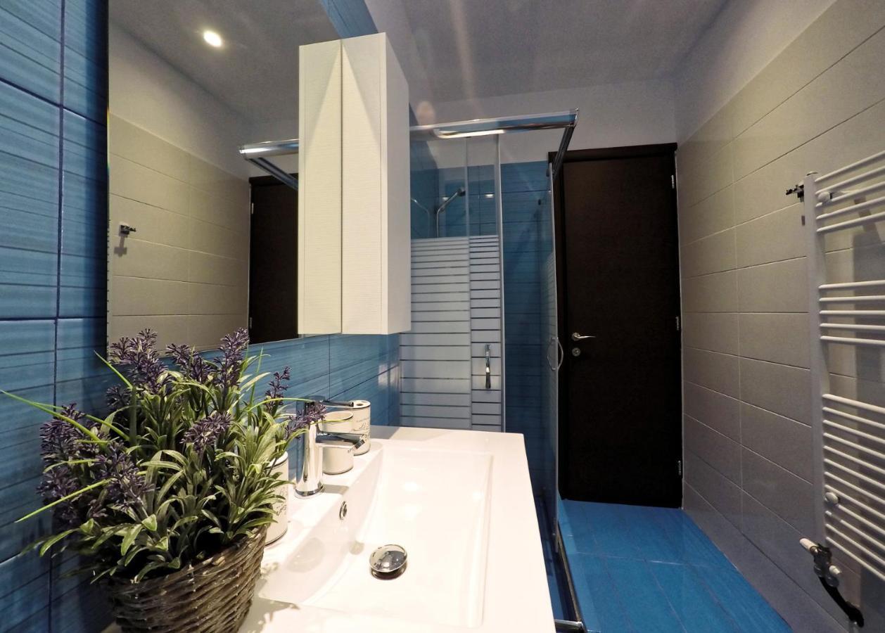 2 Bedroom Luxury Apartment Near Athens Acropolis Exterior photo
